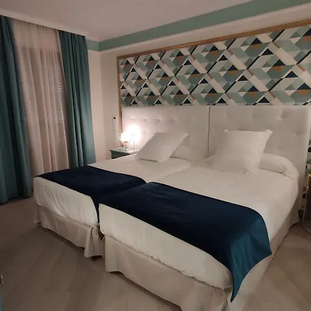 Dona Blanca Otel 3*