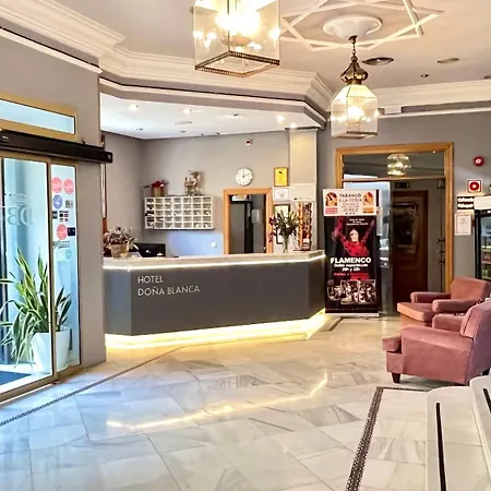 多尼亚布兰卡酒店 酒店