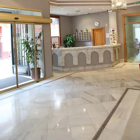 多尼亚布兰卡酒店 酒店 赫雷斯