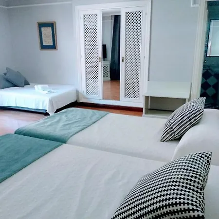 Otel Dona Blanca 3*