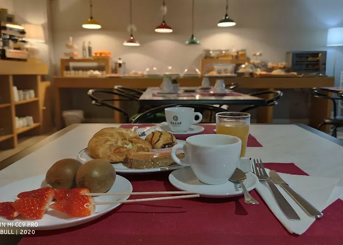 多尼亚布兰卡酒店 3*