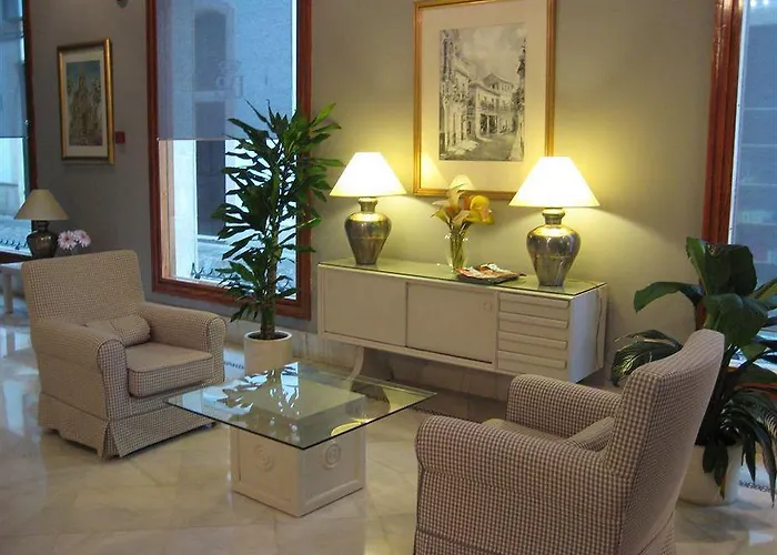 多尼亚布兰卡酒店 酒店 3*