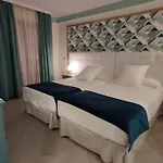 多尼亚布兰卡酒店 酒店