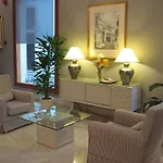 Dona Blanca Hotel 3*