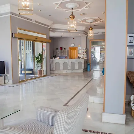 Отель Dona Blanca 3*