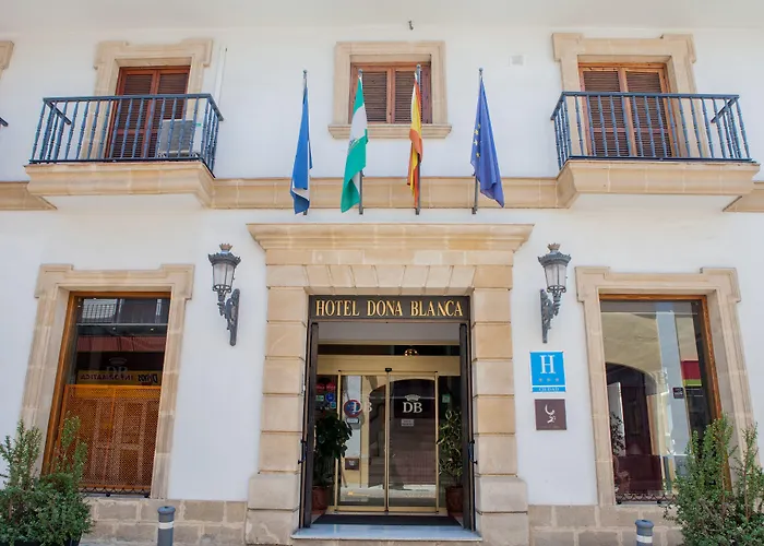 Hotel Doña Blanca 3*